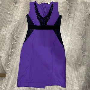 Super flattering, stretch midi dress